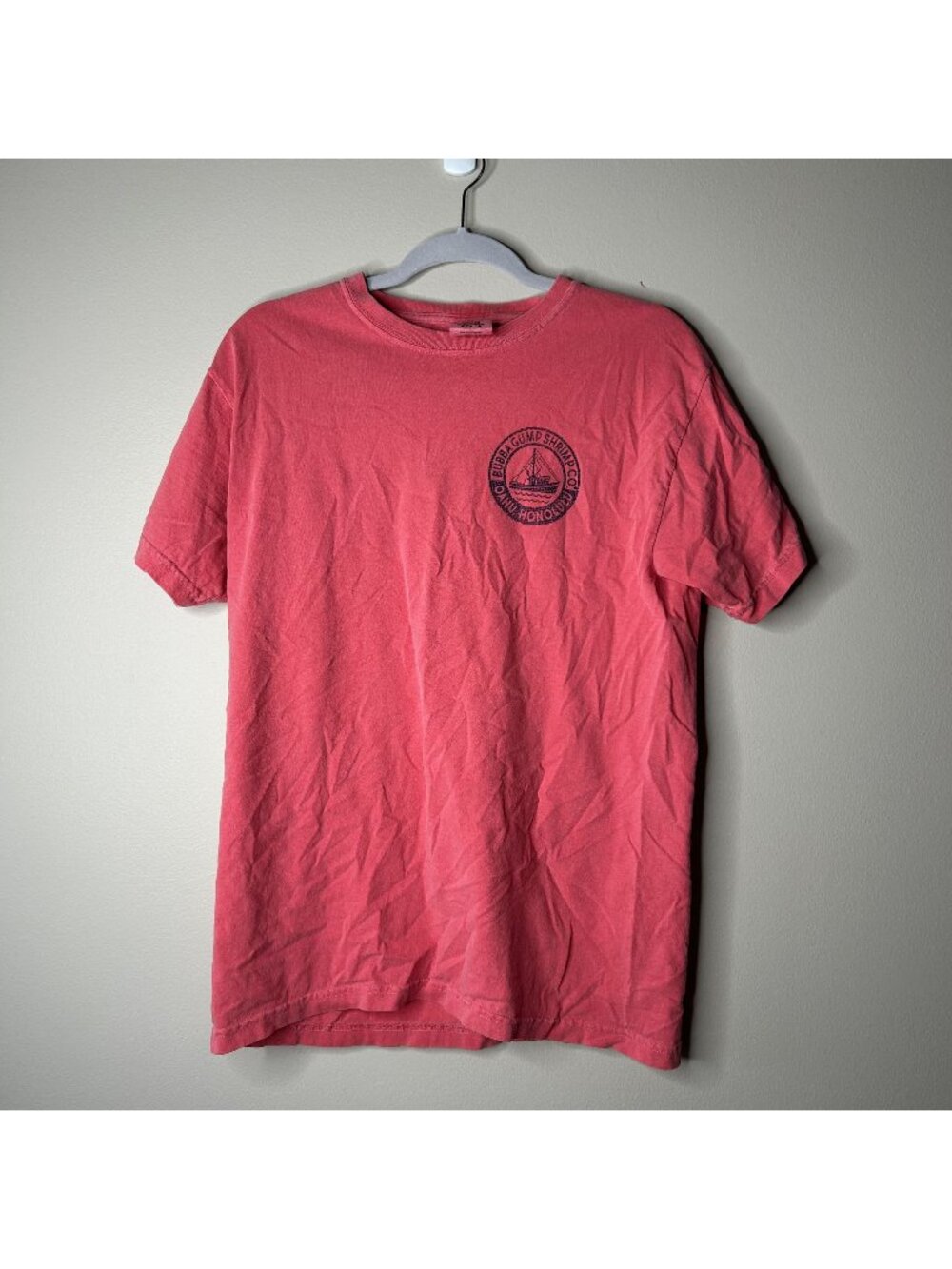 Bubba Gump Shrimp Red 100% Cotton Short Sleeve T-Shirt Unisex Size Medium M